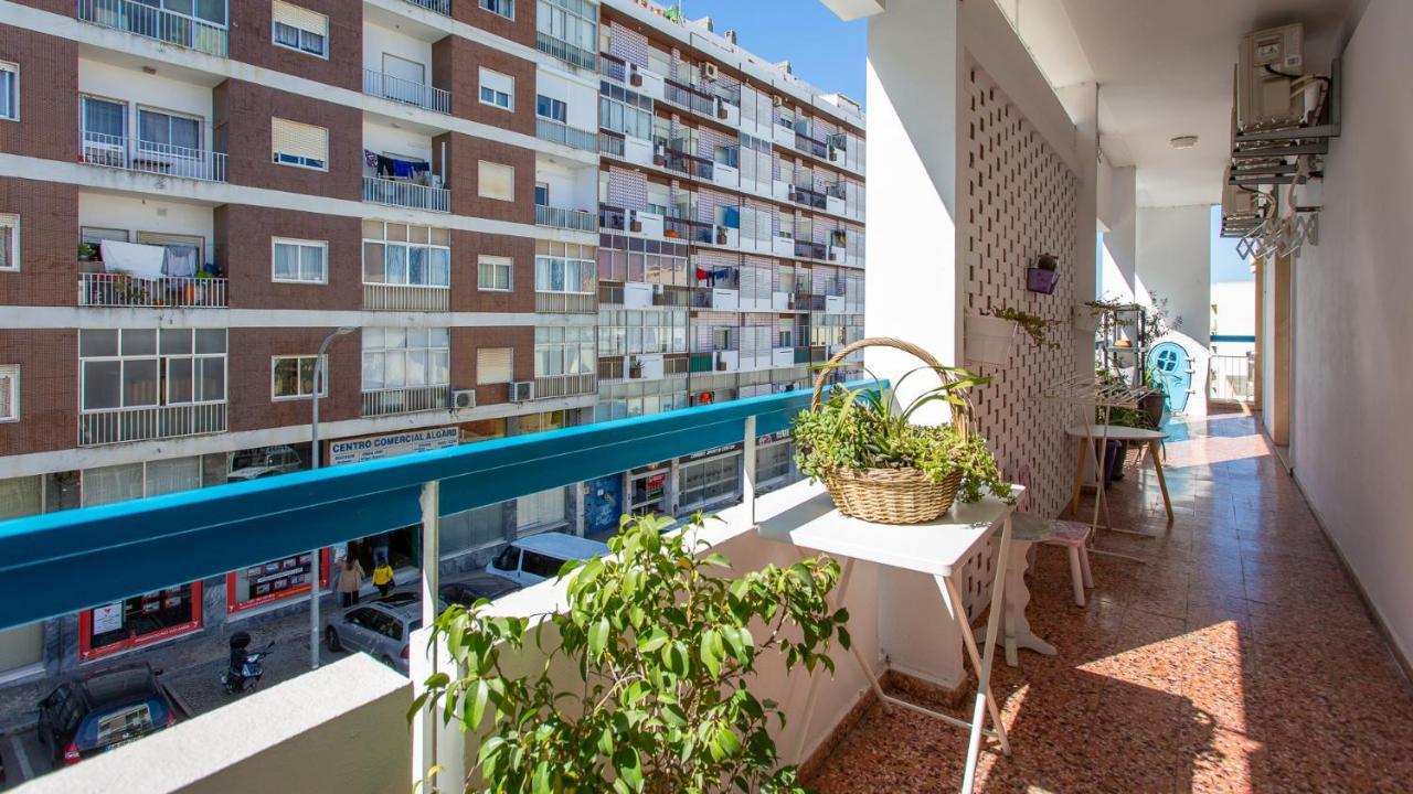 Faro Getaway W/ Big Balcony By Lovelystay エクステリア 写真